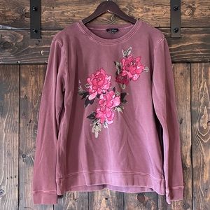 Lucky Brand crew neck sweater  🍀